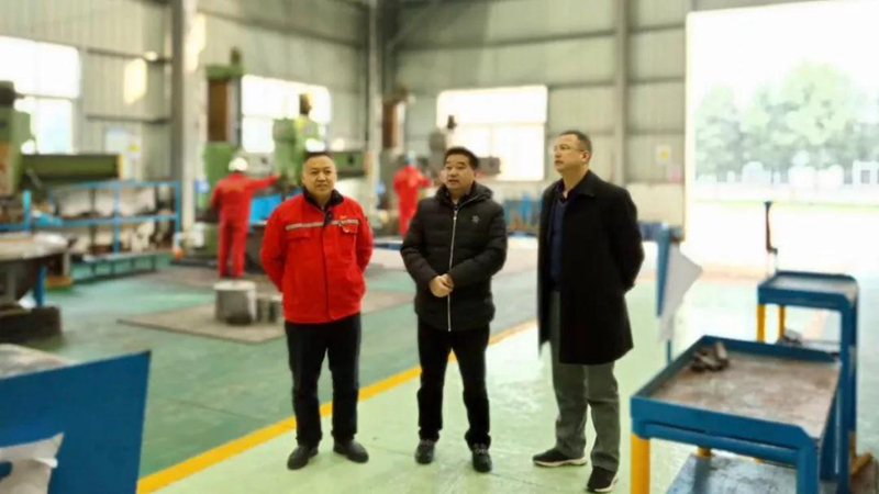 王大真等集團領(lǐng)導深入一線與干部職工共度新春佳節(jié)(圖16)