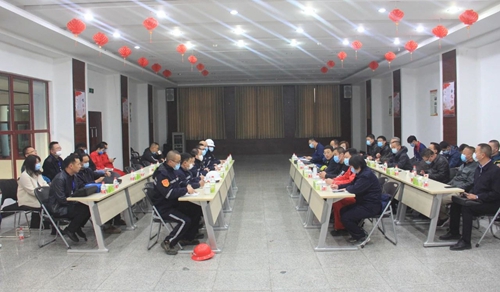 國(guó)務(wù)院安委辦?；分攸c(diǎn)縣專(zhuān)家組到新疆天運(yùn)開(kāi)展安全生產(chǎn)指導(dǎo)服務(wù)工作(圖3)