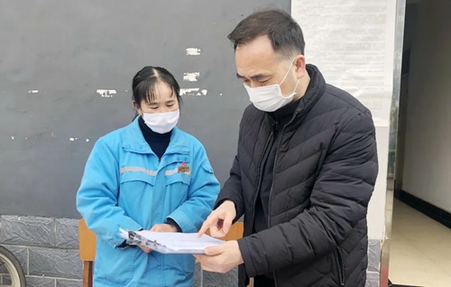 周金平先后到楚星公司、松滋肥業(yè)、實訓基地和股份公司檢查疫情防控工作